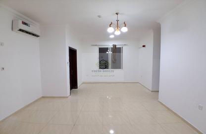 Apartment - 2 Bedrooms - 2 Bathrooms for rent in Muntazah 7 - Al Muntazah - Doha