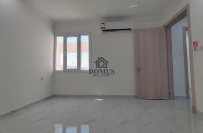 Apartment - 2 Bedrooms - 2 Bathrooms for rent in Tadmur Street - Old Airport Road - Doha