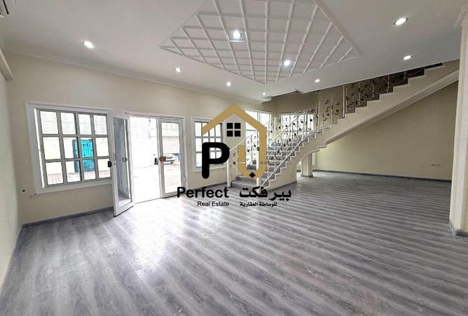 53521153 - Property Image 2