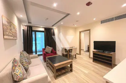 Apartment - 1 Bedroom - 2 Bathrooms for rent in Al Sadd Road - Al Sadd - Doha Apartment - 1 Bedroom - 2 Bathrooms for rent in Al Sadd Road - Al Sadd - Doha