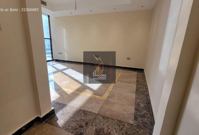 1025857 - Property Image 2