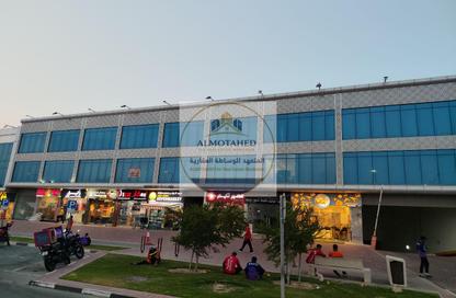 Shop - Studio - 1 Bathroom for rent in Bu Hamour Street - Abu Hamour - Doha