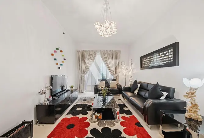 57033719 - Property Image 2
