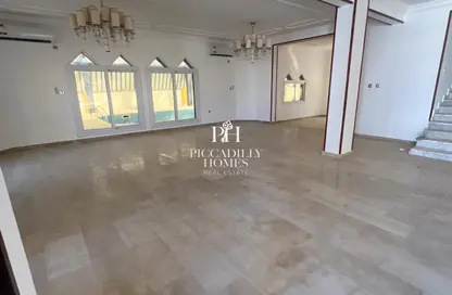 Villa - 4 Bedrooms - 6 Bathrooms for rent in West Bay Lagoon Villas - West Bay Lagoon - West Bay Lagoon - Doha