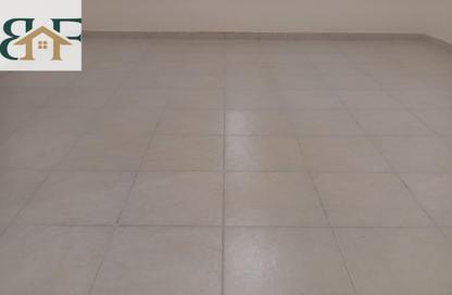 Apartment - 3 Bedrooms - 3 Bathrooms for rent in Al Mansoura - Doha Apartment - 3 Bedrooms - 3 Bathrooms for rent in Al Mansoura - Doha