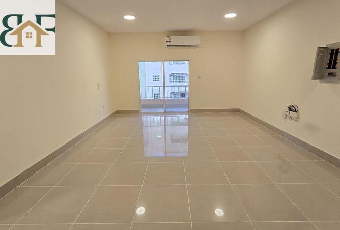 60782243 - Property Main Image