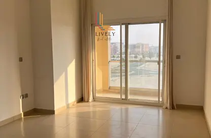 شقة - غرفة نوم - 2 حمامات للايجار في دارا - فوكس هيلز - الوسيل