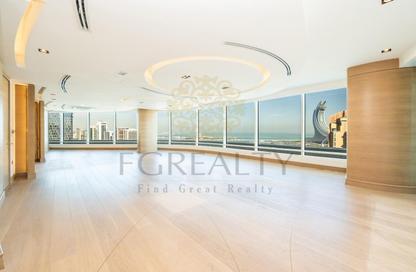 Office Space - Studio - 1 Bathroom for rent in Al Baraha Tower - Marina District - Lusail