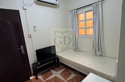 Apartment - Studio - 1 Bathroom for rent in Al Duhail - Al Duhail - Doha