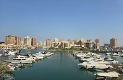 Apartment - 1 Bedroom - 2 Bathrooms for rent in East Porto Drive - Porto Arabia - The Pearl Island - Doha