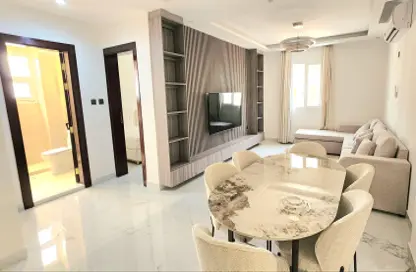 شقة - غرفة نوم - 2 حمامات للايجار في ام غوالينا تجارية - ام غويلينا - أم غويلينا - الدوحة