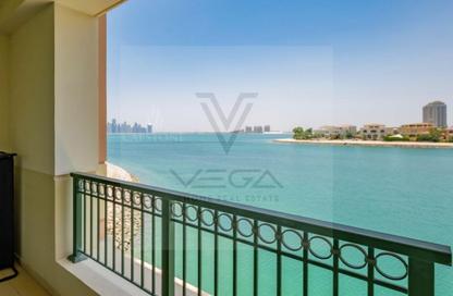 Apartment - 2 Bedrooms - 2 Bathrooms for rent in Viva West - Viva Bahriyah - The Pearl Island - Doha Apartment - 2 Bedrooms - 2 Bathrooms for rent in Viva West - Viva Bahriyah - The Pearl Island - Doha