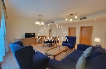 Apartment - 2 Bedrooms - 3 Bathrooms for rent in Al Sadd Road - Al Sadd - Doha