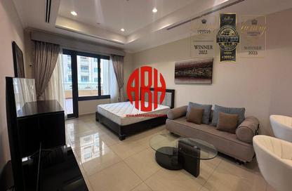 Apartment - Studio - 1 for rent in East Porto Drive - Porto Arabia - The Pearl Island - Doha