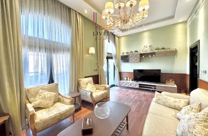 Townhouse - 4 Bedrooms - 6 Bathrooms for rent in Waterfront Townhouses - Qanat Quartier - The Pearl Island - Doha