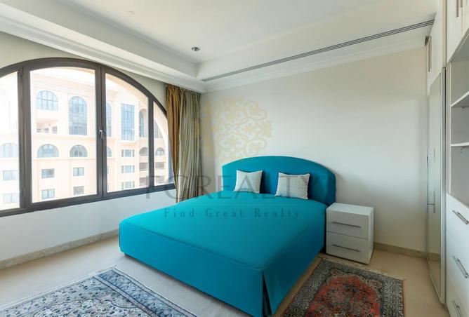 1002926 - Property Image 2