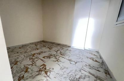 Retail - Studio - 1 Bathroom for rent in Al Azizia Street - Al Aziziyah - Doha