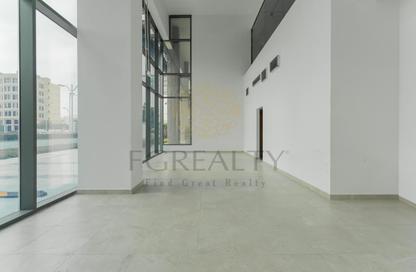 Shop - Studio - 1 Bathroom for rent in Lusail City - Lusail