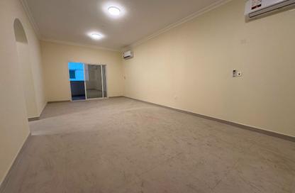 Apartment - 3 Bedrooms - 3 Bathrooms for rent in Al Jazeera Street - Fereej Bin Mahmoud North - Fereej Bin Mahmoud - Doha