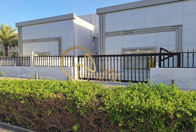 53143196 - Property Image 3