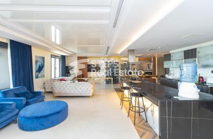 Apartment - 3 Bedrooms - 4 Bathrooms for rent in West Porto Drive - Porto Arabia - The Pearl Island - Doha