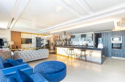 Apartment - 3 Bedrooms - 4 Bathrooms for rent in West Porto Drive - Porto Arabia - The Pearl Island - Doha Apartment - 3 Bedrooms - 4 Bathrooms for rent in West Porto Drive - Porto Arabia - The Pearl Island - Doha