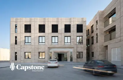 شقة - 2 غرف نوم - 3 حمامات للايجار في طريق سلوى - العزيزية - الدوحة