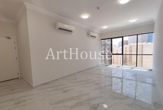 61223263 - Property Main Image