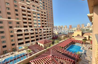 Apartment - 1 Bedroom - 2 Bathrooms for rent in West Porto Drive - Porto Arabia - The Pearl Island - Doha