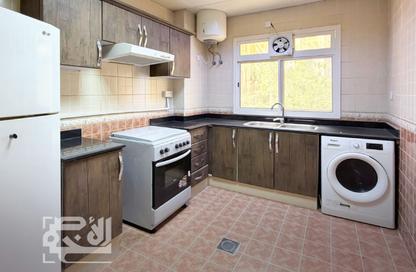 Apartment - 2 Bedrooms - 2 Bathrooms for rent in Al Sadd Road - Al Sadd - Doha
