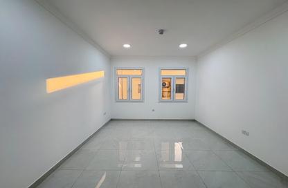 Apartment - 1 Bedroom - 1 Bathroom for rent in Al Mansoura - Al Mansoura - Doha