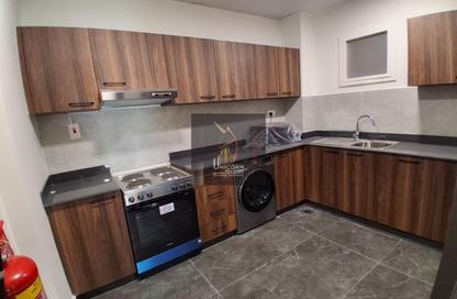 Apartment - 2 Bedrooms - 2 Bathrooms for rent in West Walk - Al Waab - Doha