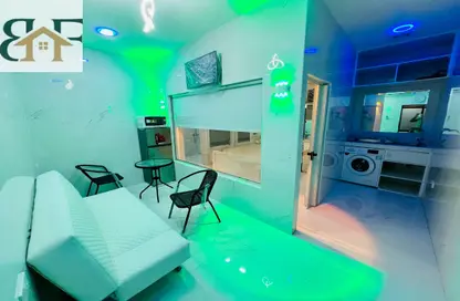 Apartment - 1 Bedroom - 1 Bathroom for rent in Umm Ghwailina Comm - Umm Ghuwalina - Umm Ghuwailina - Doha