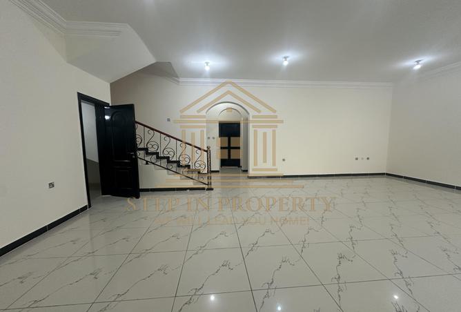 51767167 - Property Image 2