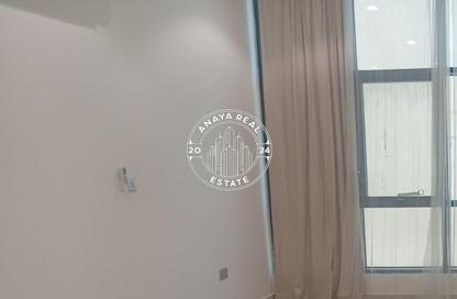 Apartment - 3 Bedrooms - 2 Bathrooms for rent in Fereej Bin Mahmoud - Doha