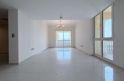 Apartment - 2 Bedrooms - 3 Bathrooms for rent in Viva West - Viva Bahriyah - The Pearl Island - Doha