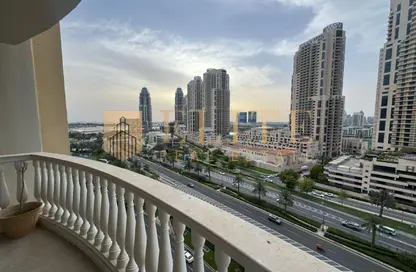 Apartment - 3 Bedrooms - 3 Bathrooms for rent in East Porto Drive - Porto Arabia - The Pearl Island - Doha