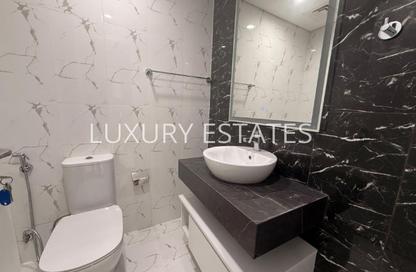 Apartment - 2 Bedrooms - 3 Bathrooms for rent in Crescent Building - Yasmeen City - Lusail Apartment - 2 Bedrooms - 3 Bathrooms for rent in Crescent Building - Yasmeen City - Lusail