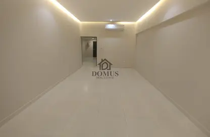 Apartment - 2 Bedrooms - 2 Bathrooms for rent in Al Zubair Bakkar Street - Al Sadd - Doha