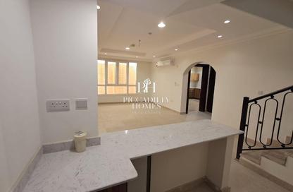 Villa - 5 Bedrooms - 6 Bathrooms for rent in Aspire Tower - Al Waab - Al Waab - Doha Villa - 5 Bedrooms - 6 Bathrooms for rent in Aspire Tower - Al Waab - Al Waab - Doha