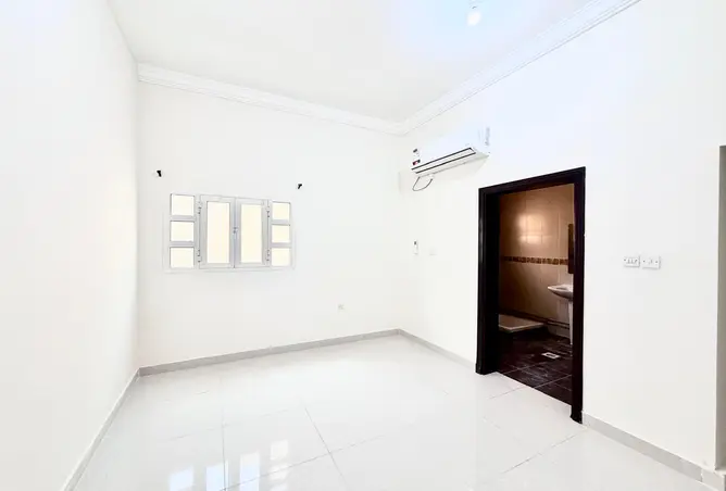 54927906 - Property Image 2