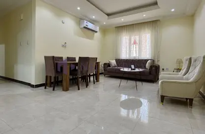 Apartment - 2 Bedrooms - 2 Bathrooms for rent in Al Mansoura - Al Mansoura - Doha