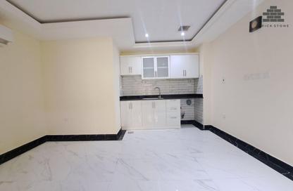Apartment - 2 Bedrooms - 2 Bathrooms for rent in Somerset Al Mansoura - Al Mansoura - Doha