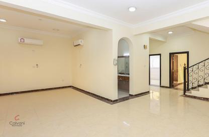 مجمع سكني - 6 غرف نوم - 6 حمامات للايجار في Hazm Al Markhiya - الدوحة