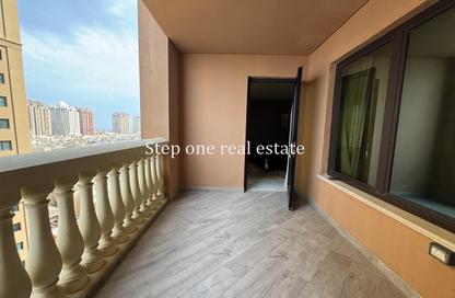 Apartment - 1 Bedroom - 2 Bathrooms for rent in West Porto Drive - Porto Arabia - The Pearl Island - Doha