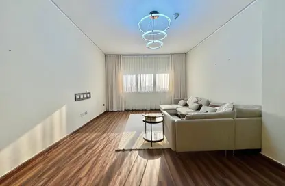 شقة - غرفة نوم - 2 حمامات للايجار في شقق أرتان ريزيدنس فوكس هيلز 150 - فوكس هيلز - الوسيل