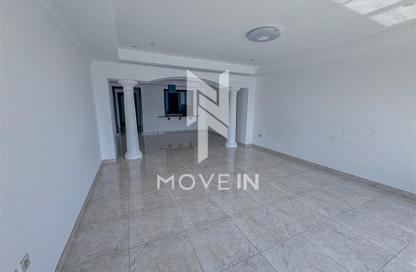 Townhouse - 2 Bedrooms - 3 Bathrooms for rent in East Porto Drive - Porto Arabia - The Pearl Island - Doha