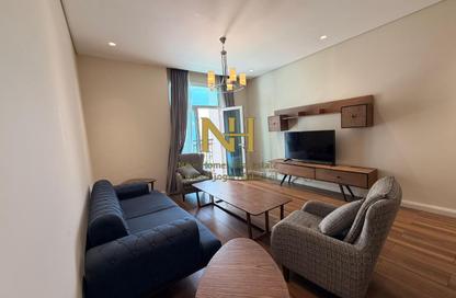 Apartment - 2 Bedrooms - 4 Bathrooms for rent in Floresta Gardens - Floresta Gardens - The Pearl Island - Doha
