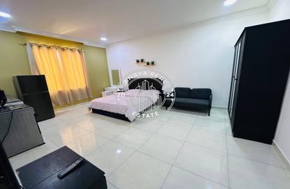 Apartment - Studio - 1 Bathroom for rent in Al Thumama - Al Thumama - Doha