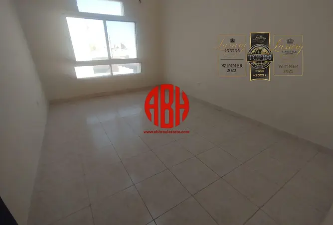 57678279 - Property Image 2